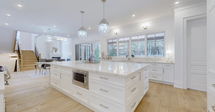 1427 Lakeshore Road W, Oakville, ON, L6L 1G4 - 12
