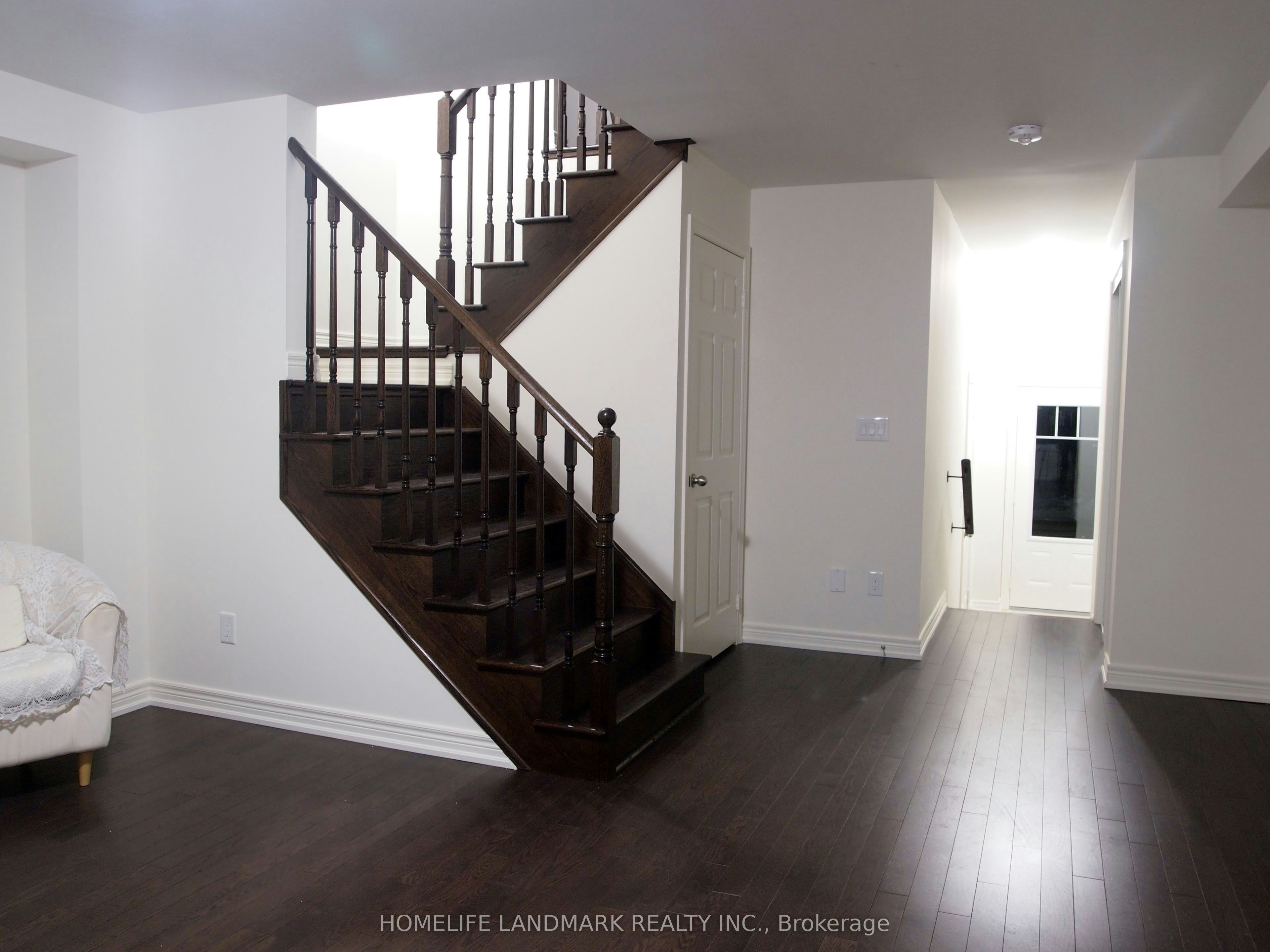 3944 Tufgar Crescent, Burlington, ON, L7M 1P8 - 3