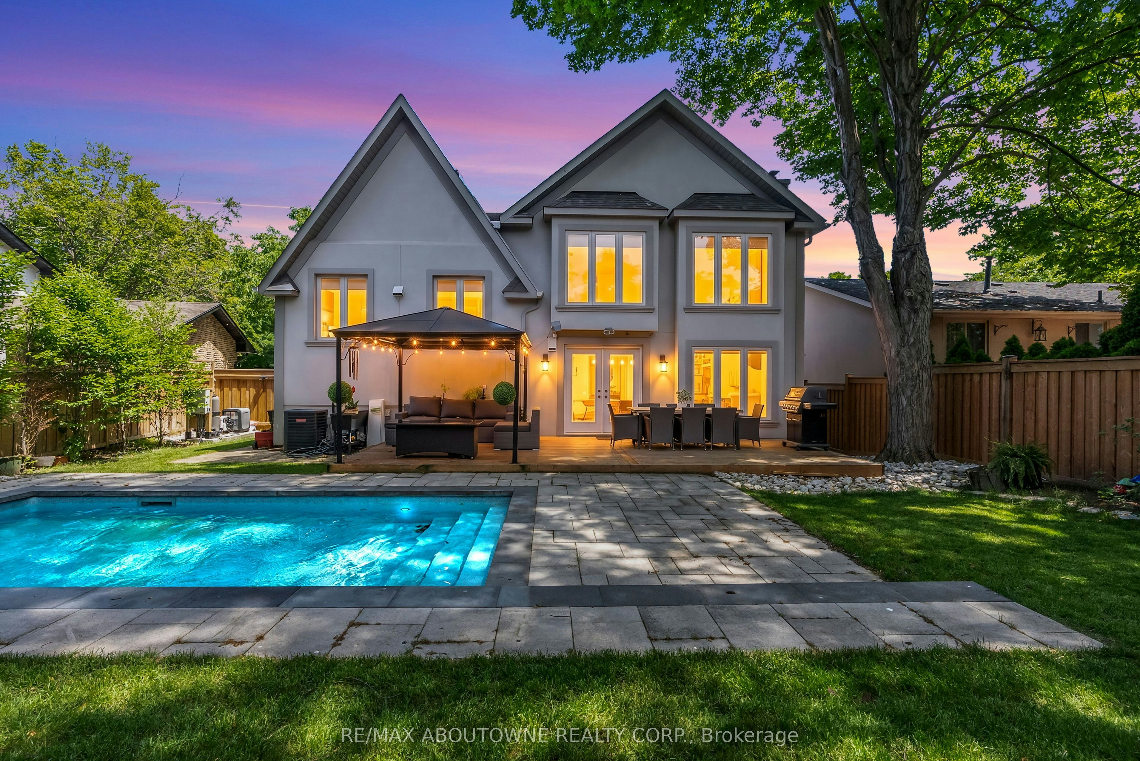 428 Brookmill Road, Oakville, ON, L6J 5K5
