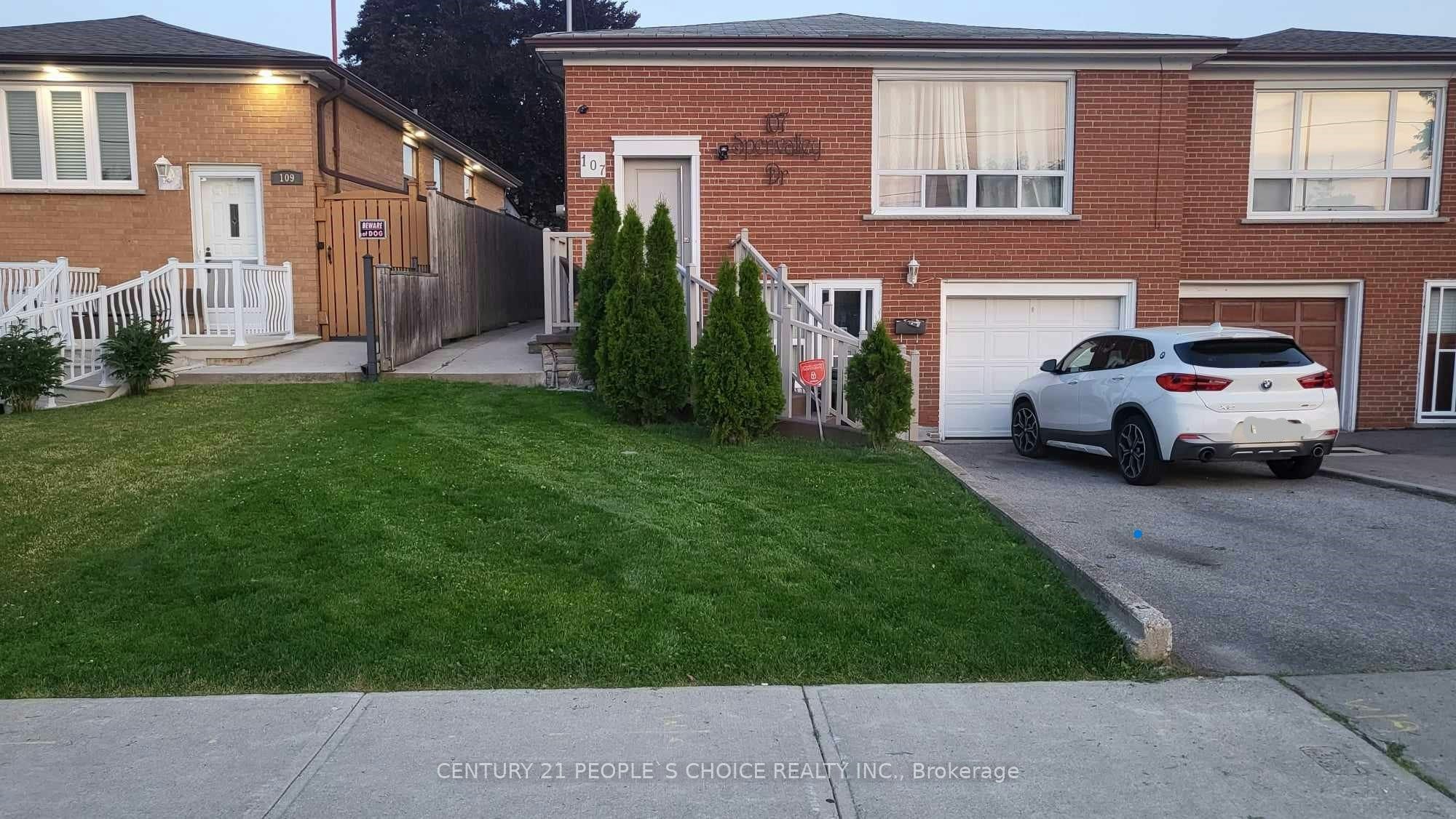 Main-107 Spenvalley Drive, Toronto, ON, M3L 1Z4 - 2