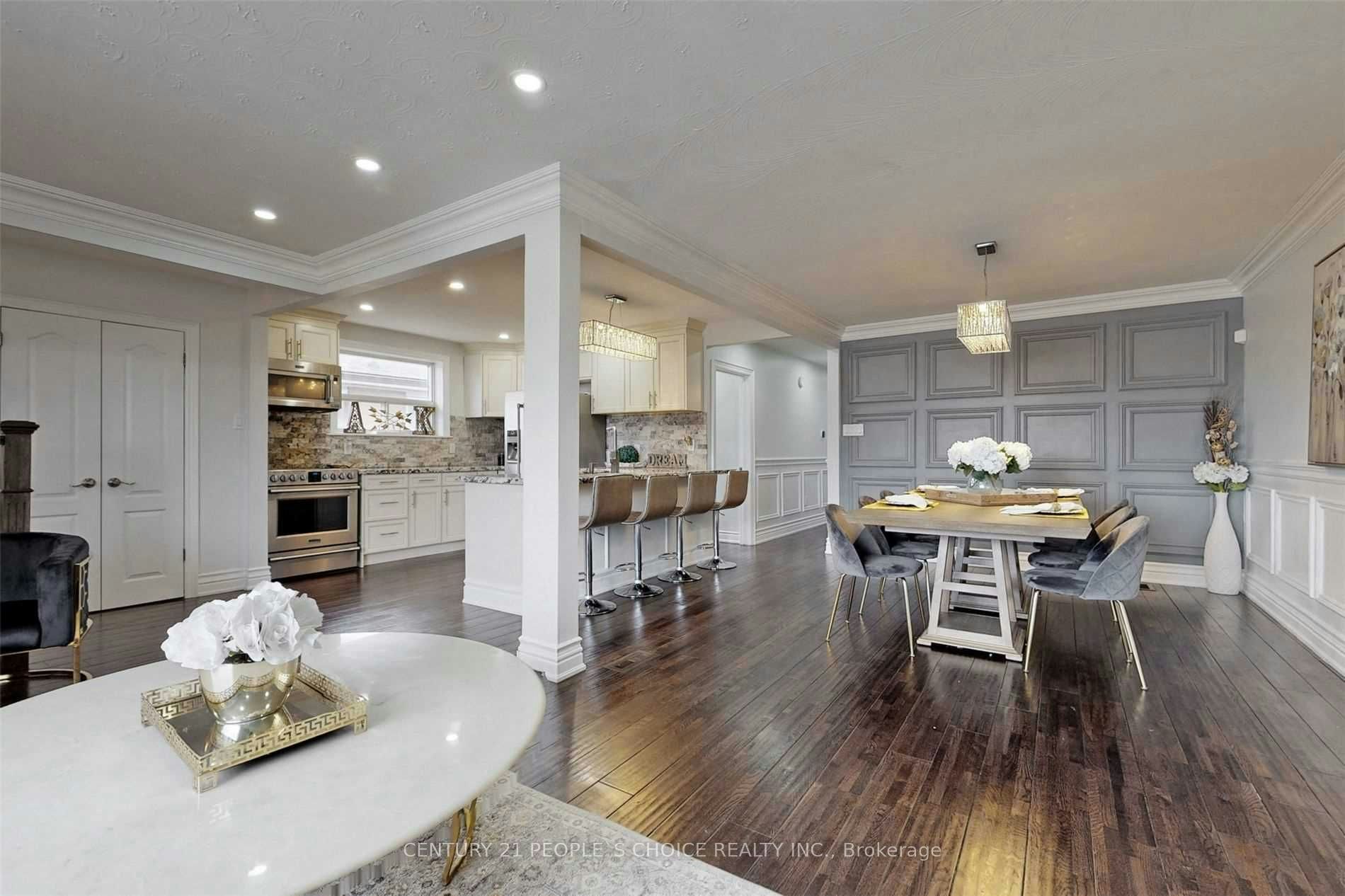 Main-107 Spenvalley Drive, Toronto, ON, M3L 1Z4