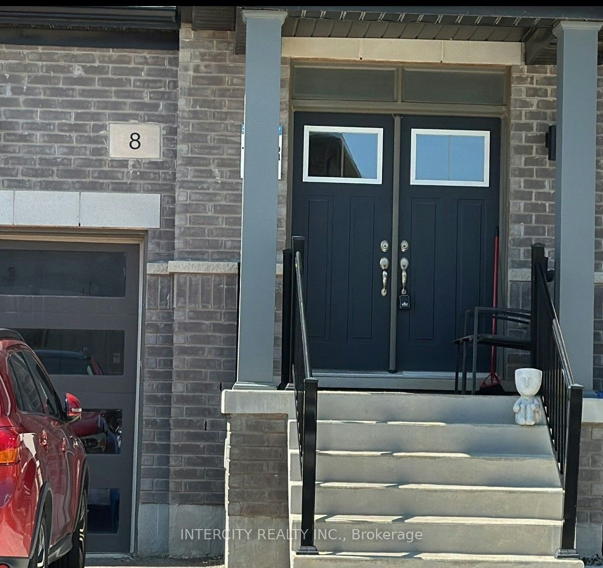 8 Spinland Street, Caledon, ON, L7C 4K4