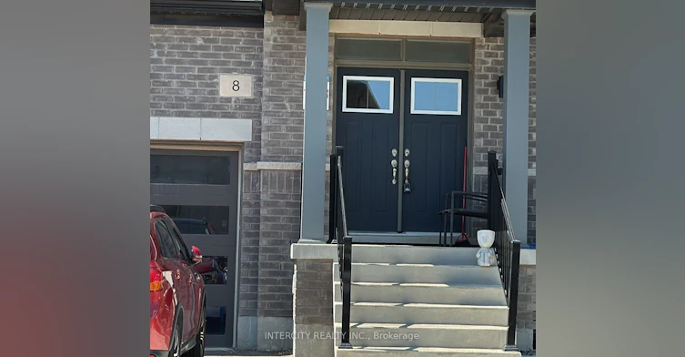 8 Spinland Street, Caledon, ON, L7C 4K4