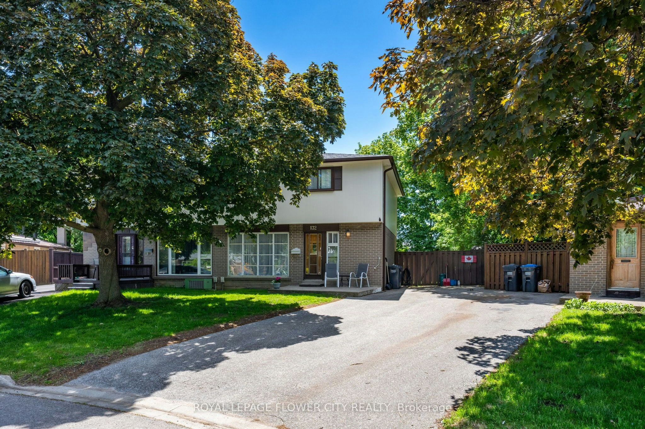 132 Fallingdale Crescent, Brampton, ON, L6T 3J6