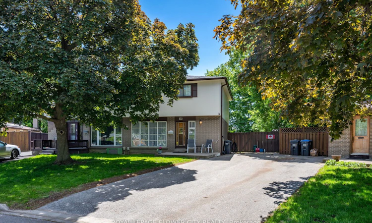 132 Fallingdale Crescent