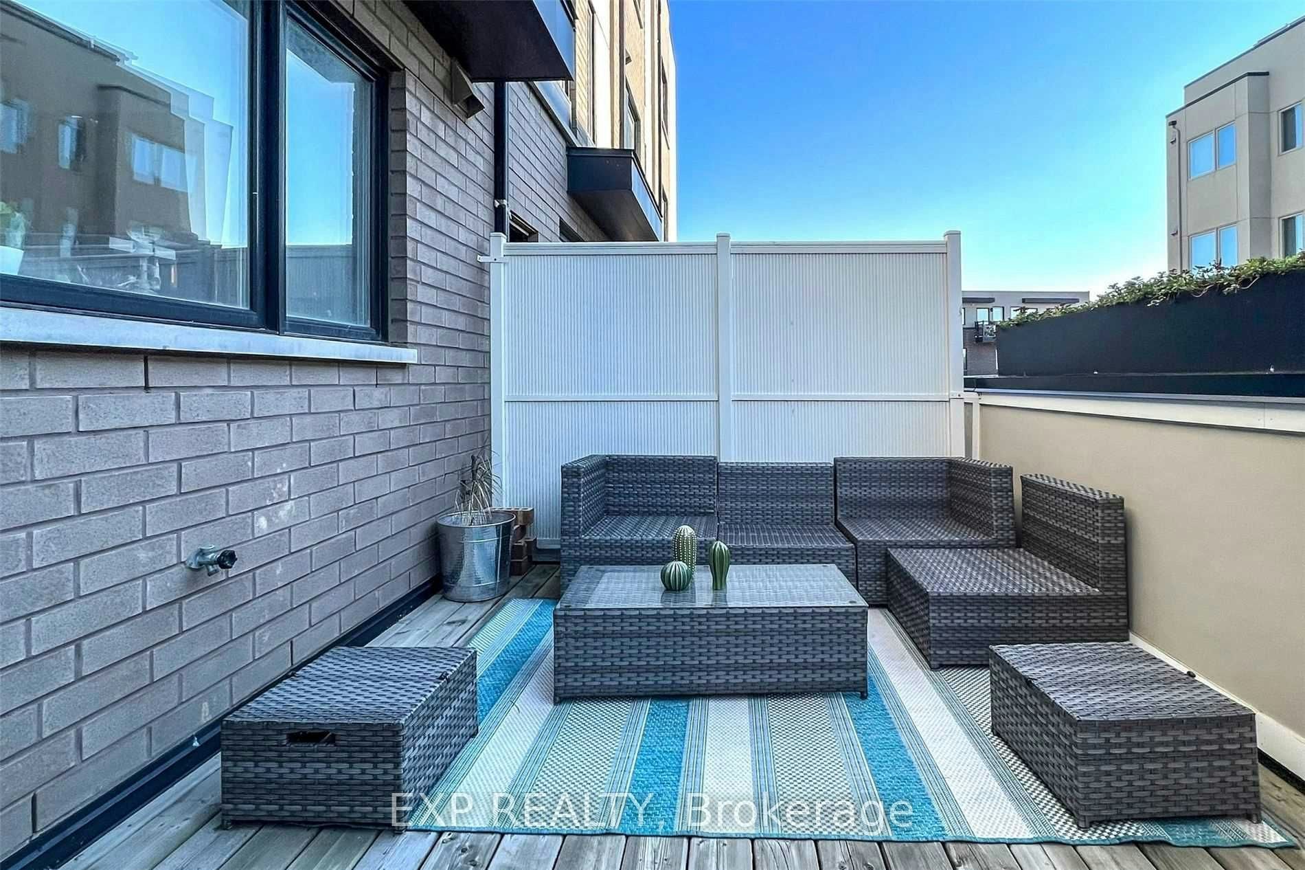 16 Caroline Carpenter Grove, Toronto, ON, M3K 0B1 - 38