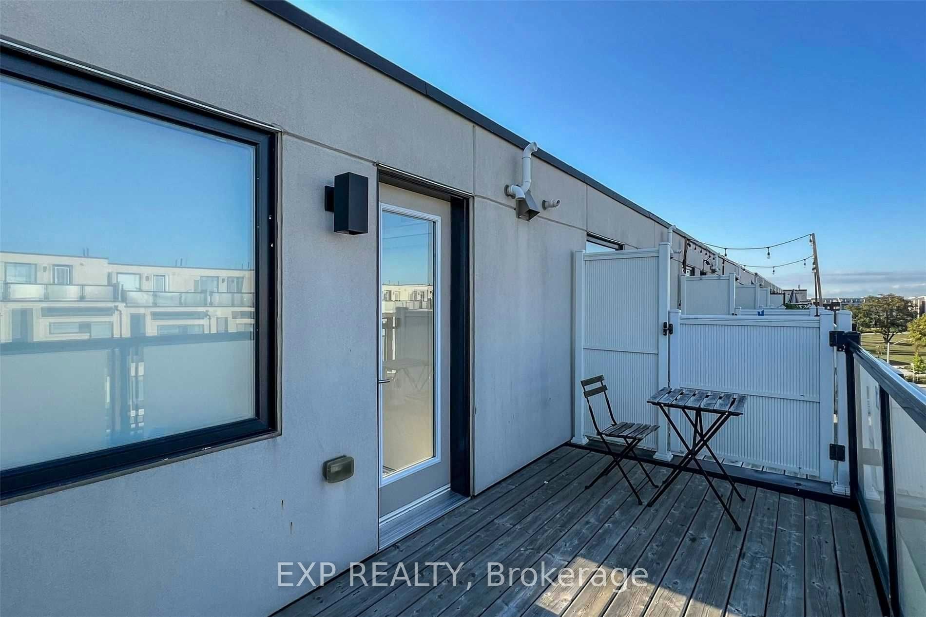 16 Caroline Carpenter Grove, Toronto, ON, M3K 0B1 - 34