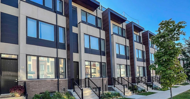 16 Caroline Carpenter Grove, Toronto, ON, M3K 0B1 - 5