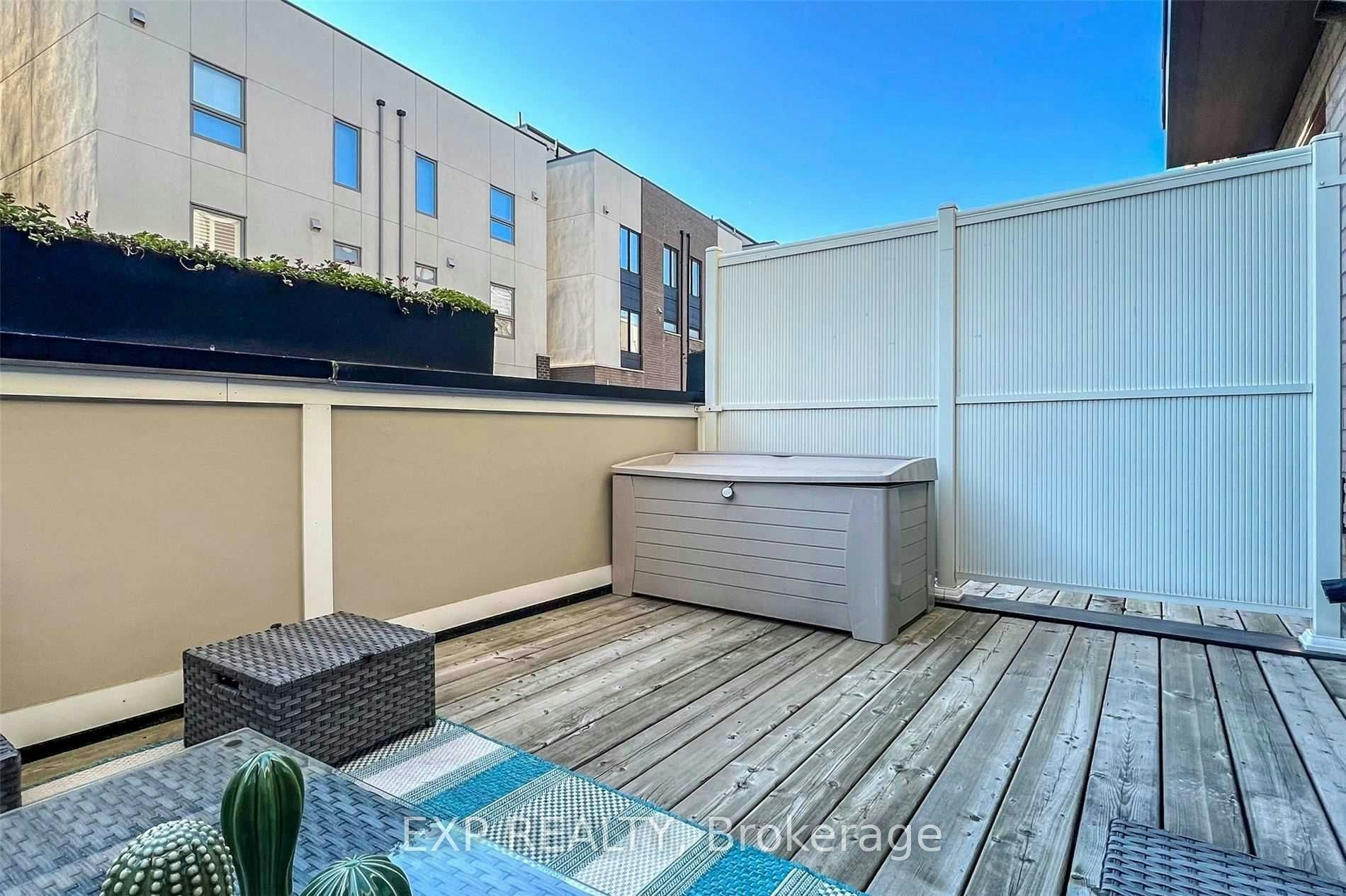 16 Caroline Carpenter Grove, Toronto, ON, M3K 0B1 - 36