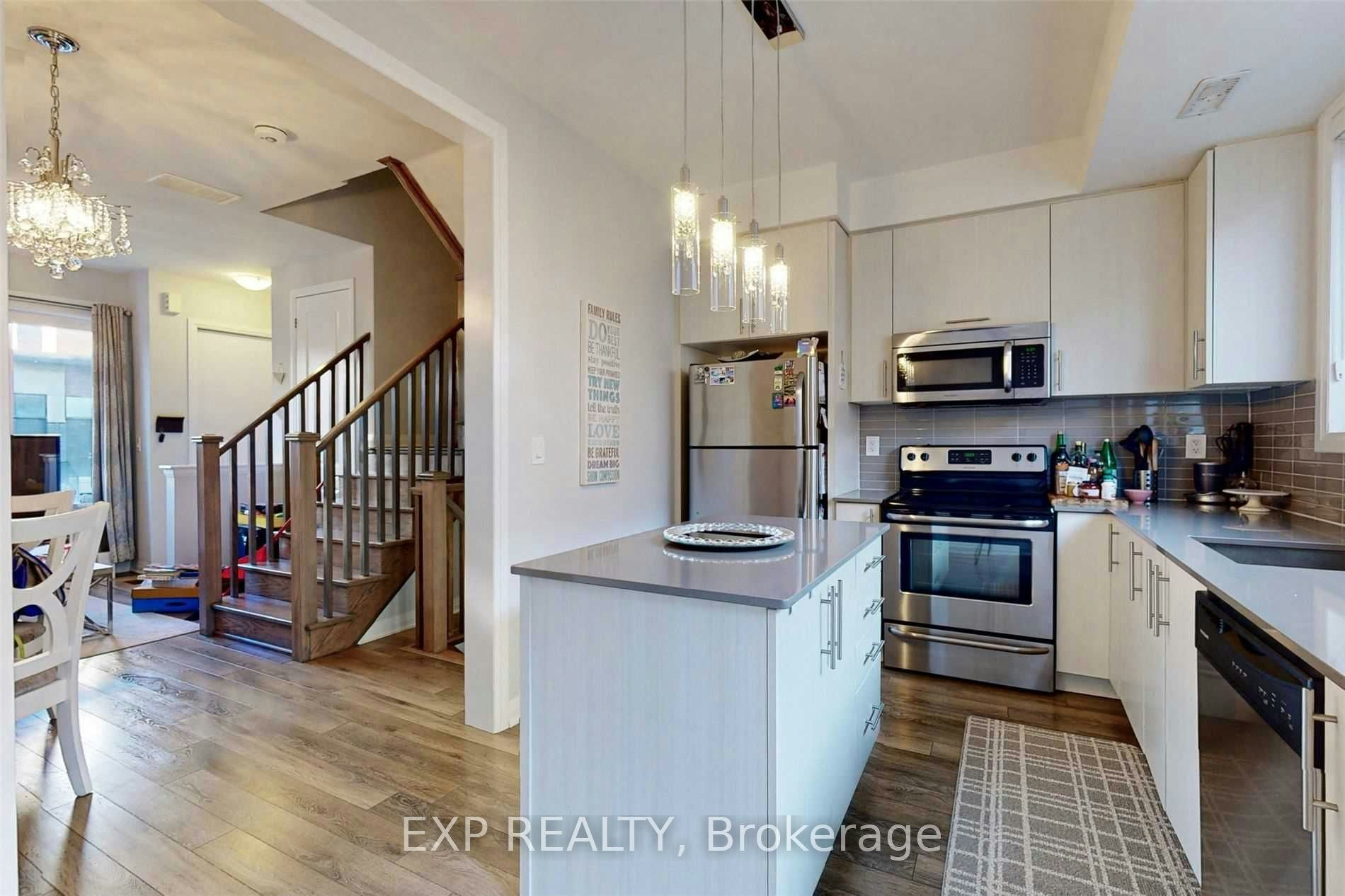 16 Caroline Carpenter Grove, Toronto, ON, M3K 0B1 - 26