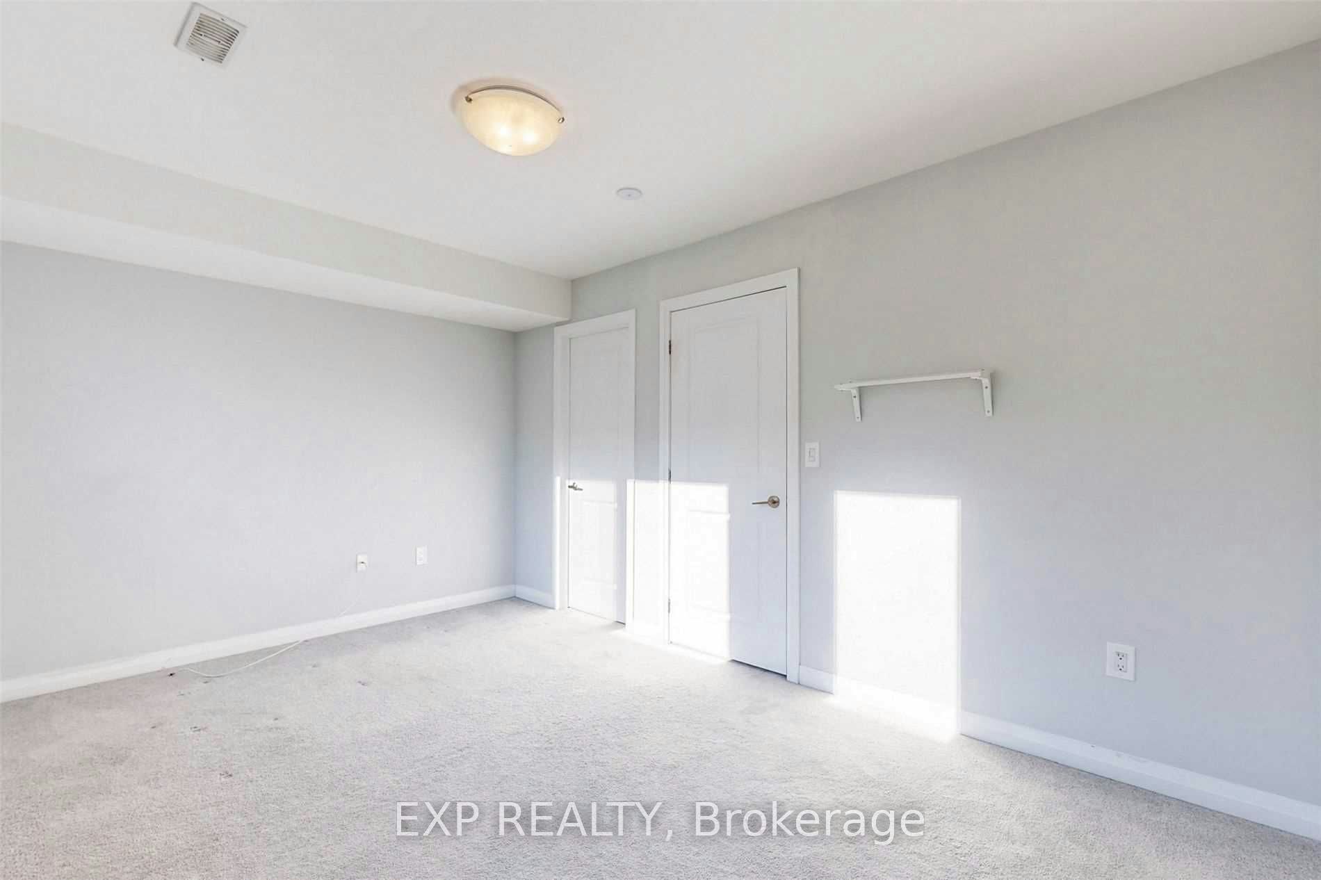 16 Caroline Carpenter Grove, Toronto, ON, M3K 0B1 - 12