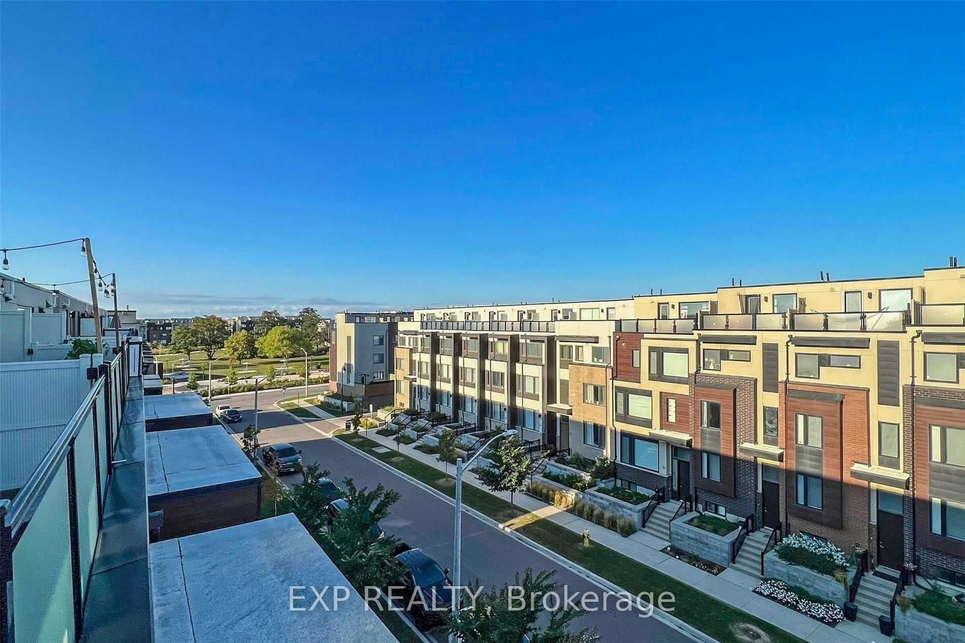 16 Caroline Carpenter Grove, Toronto, ON, M3K 0B1 - 31