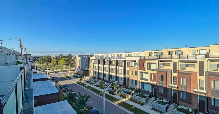 16 Caroline Carpenter Grove, Toronto, ON, M3K 0B1 - 31