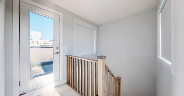 16 Caroline Carpenter Grove, Toronto, ON, M3K 0B1 - 17