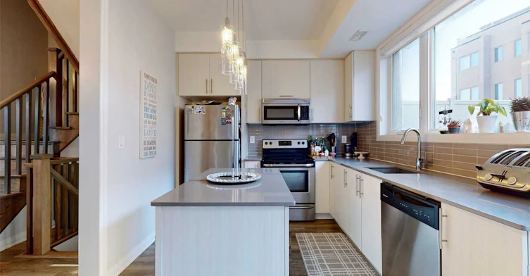 16 Caroline Carpenter Grove, Toronto, ON, M3K 0B1 - 27
