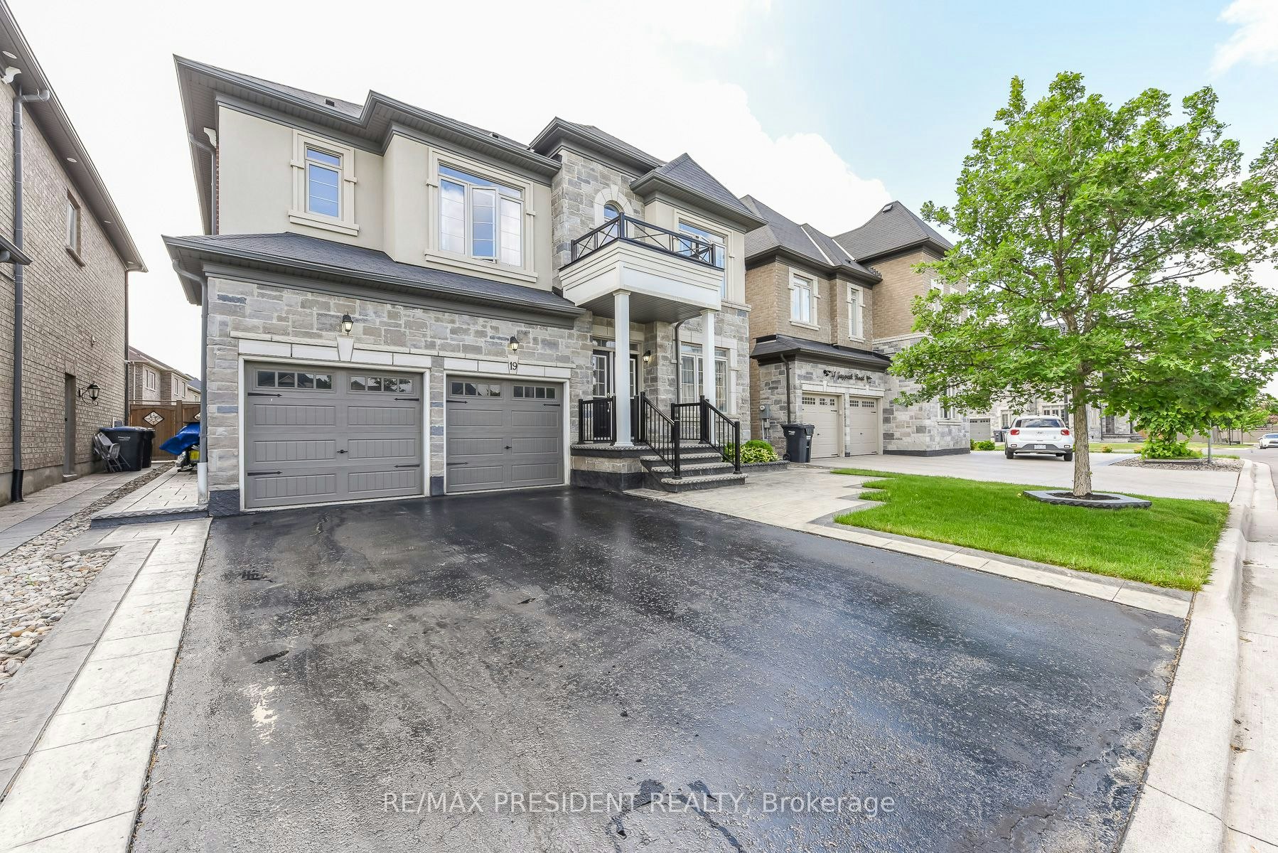 19 Jaypeak Road, Brampton, ON, L6P 4J8