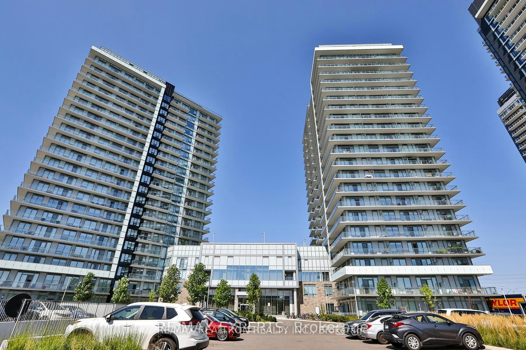 509-4675 Metcalfe Avenue, Mississauga, ON, L5M 0Z8