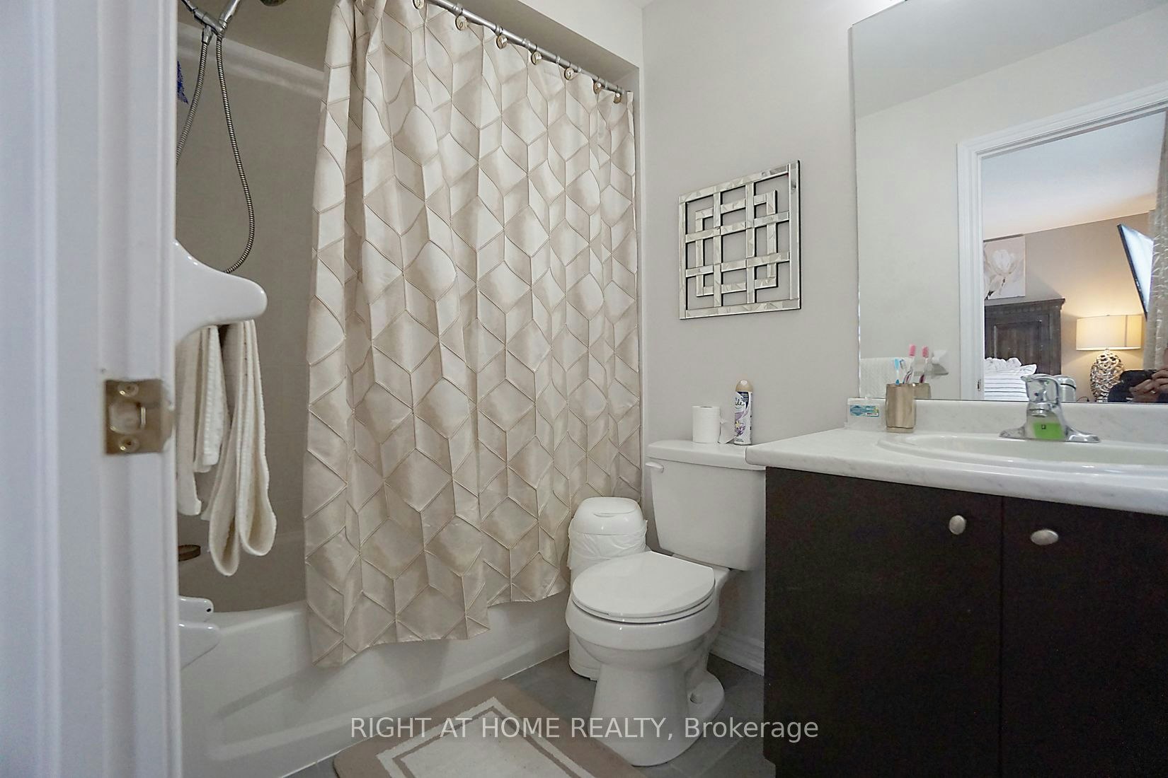 15 Magdalene Crescent, Brampton, ON, L6Z 0G9 - 22