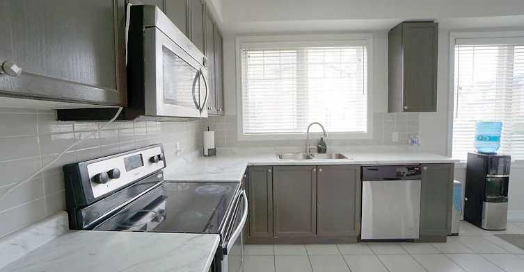 15 Magdalene Crescent, Brampton, ON, L6Z 0G9 - 17
