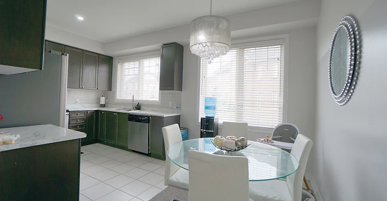 15 Magdalene Crescent, Brampton, ON, L6Z 0G9 - 12