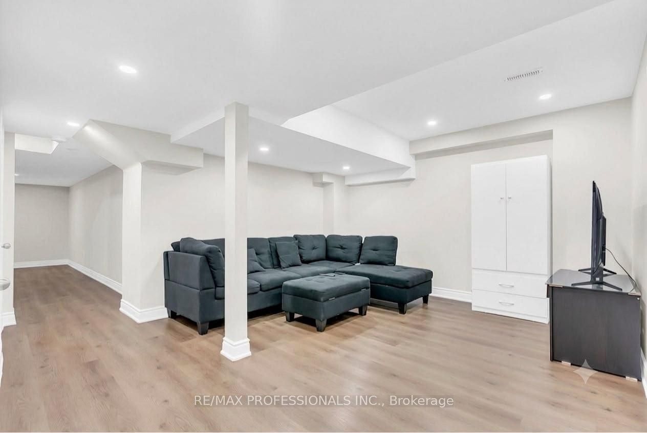 57 Forbes Terrace, Milton, ON, L9T 3X8 - 2