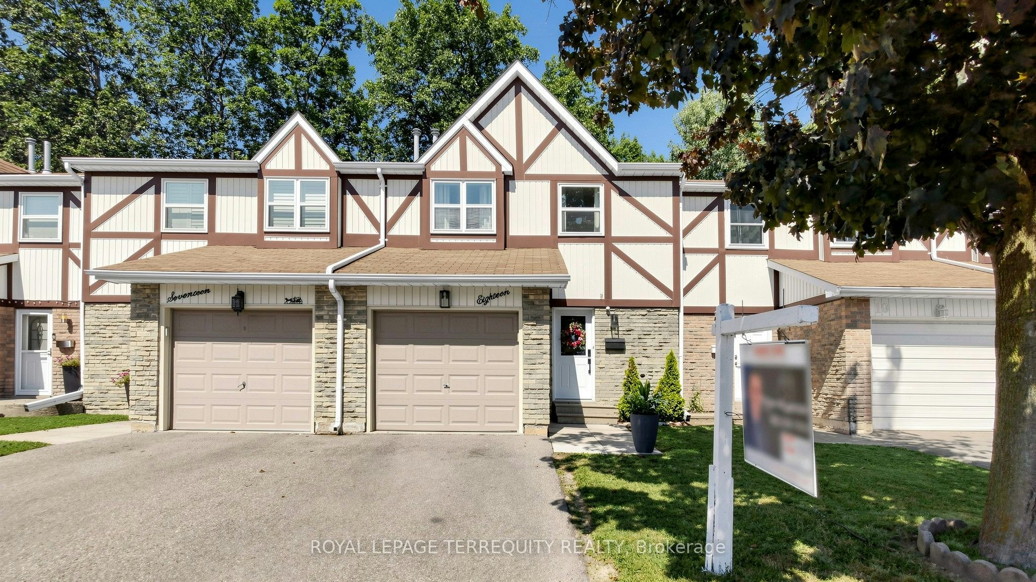 18-18 Morley Crescent, Brampton, ON, L6S 3K8