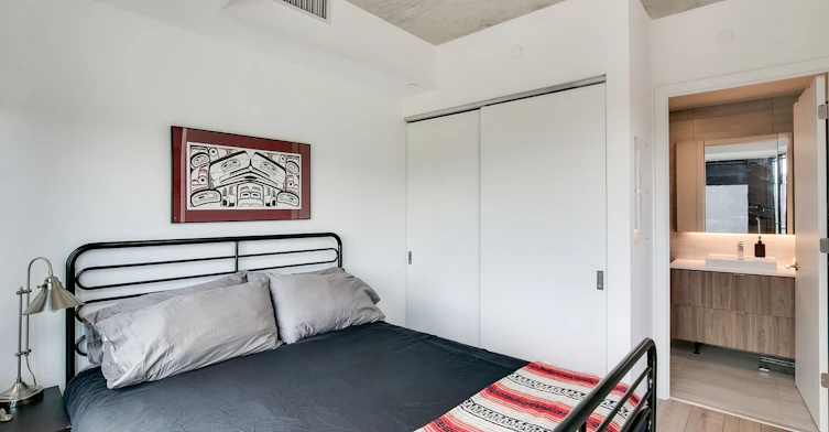 526-7 Smith Crescent, Toronto, ON, M8Z 0G3 - 13
