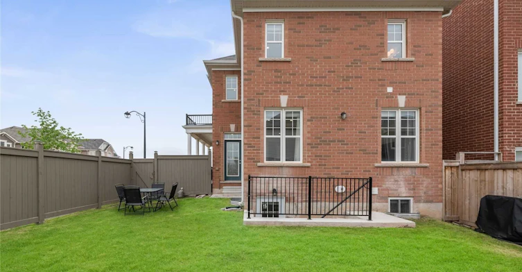 BSMT-230 Hinton Terrace, Milton, ON, L9E 1C8 - 2
