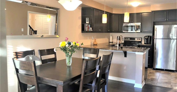282 Jemima Drive E, Oakville, ON, L6M 0V6 - 4