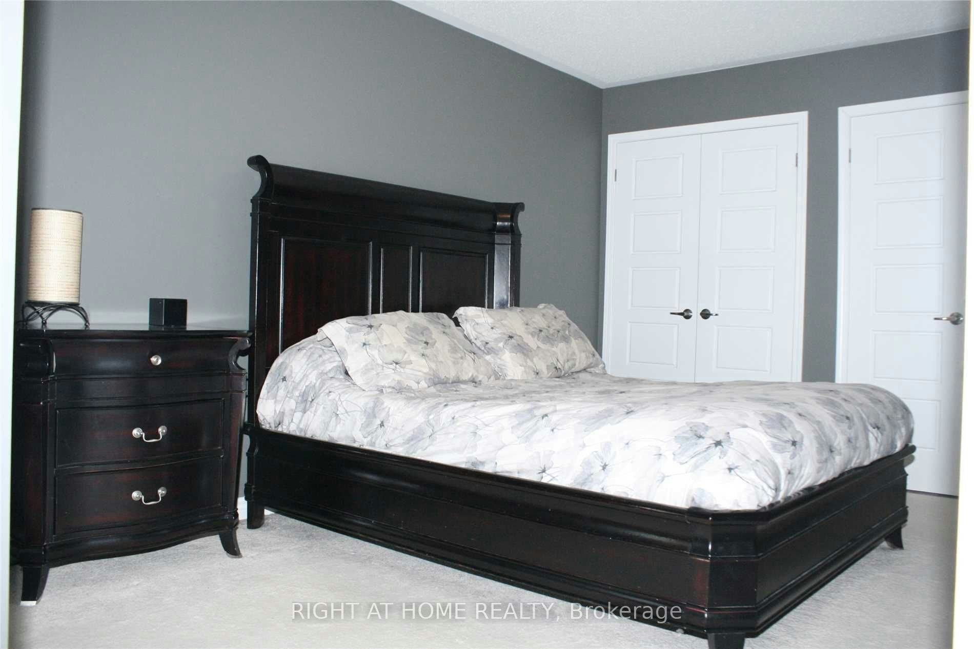 282 Jemima Drive E, Oakville, ON, L6M 0V6 - 10