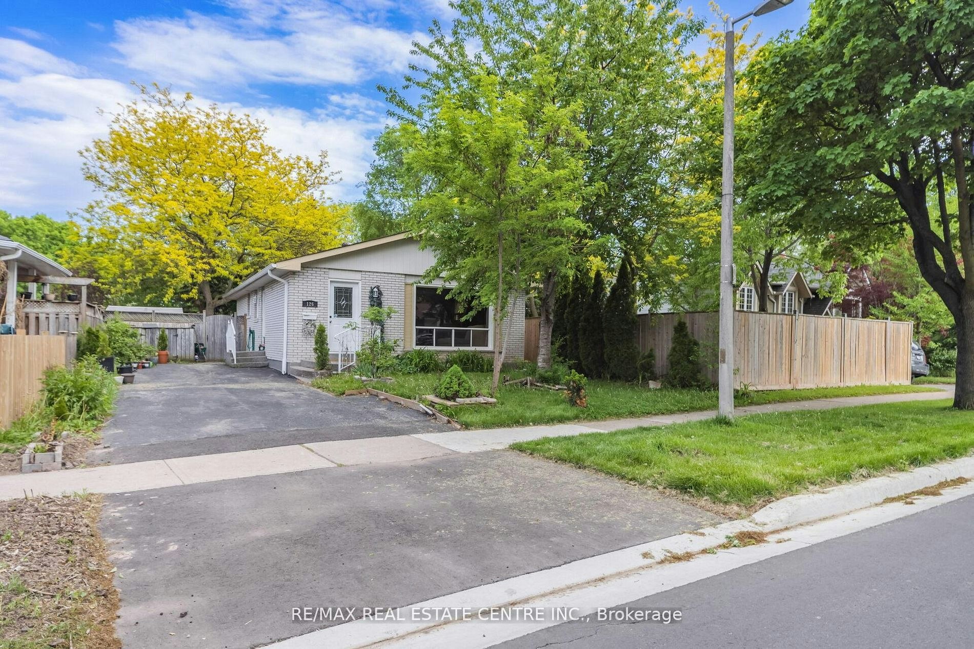 126 Culham Street, Oakville, ON, L6H 1G5 - 2
