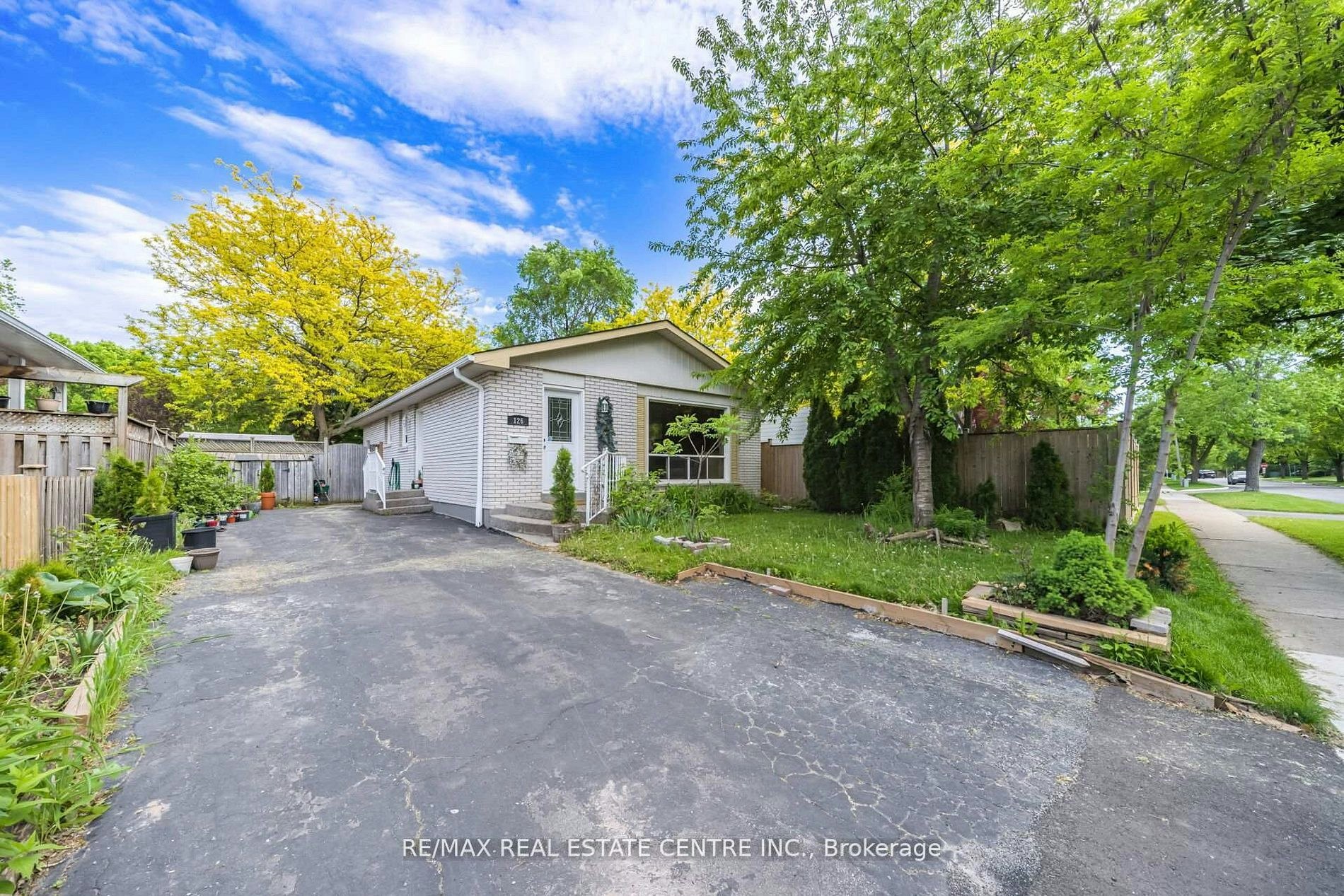 126 Culham Street, Oakville, ON, L6H 1G5 - 3