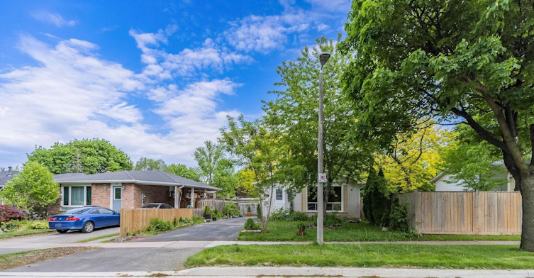 126 Culham Street, Oakville, ON, L6H 1G5