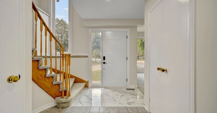 Main-6302 Tenth Line, Mississauga, ON, L5N 5T1 - 3