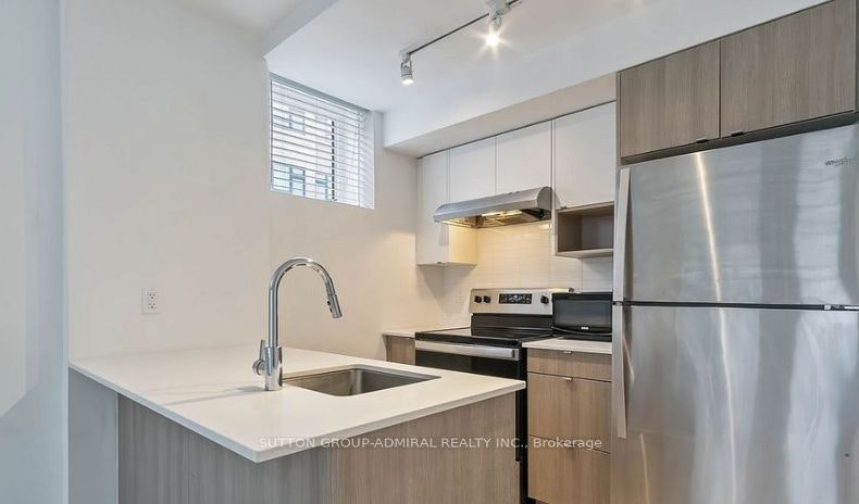 817-1133 Cooke Boulevard N, Burlington, ON, L7T 4A8 - 6