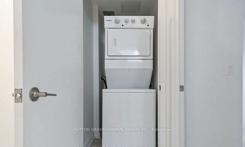 817-1133 Cooke Boulevard N, Burlington, ON, L7T 4A8 - 11