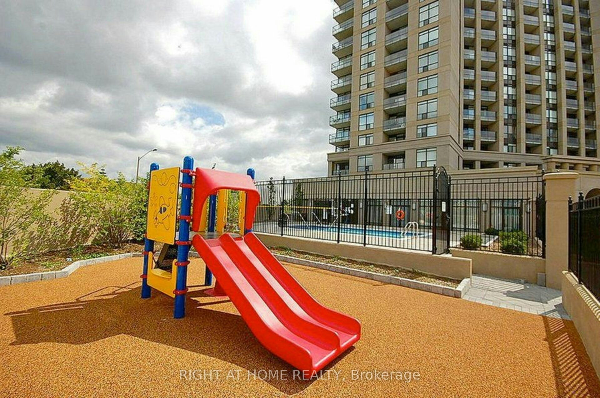 907-220 Forum Drive, Mississauga, ON, L4Z 4K1 - 35