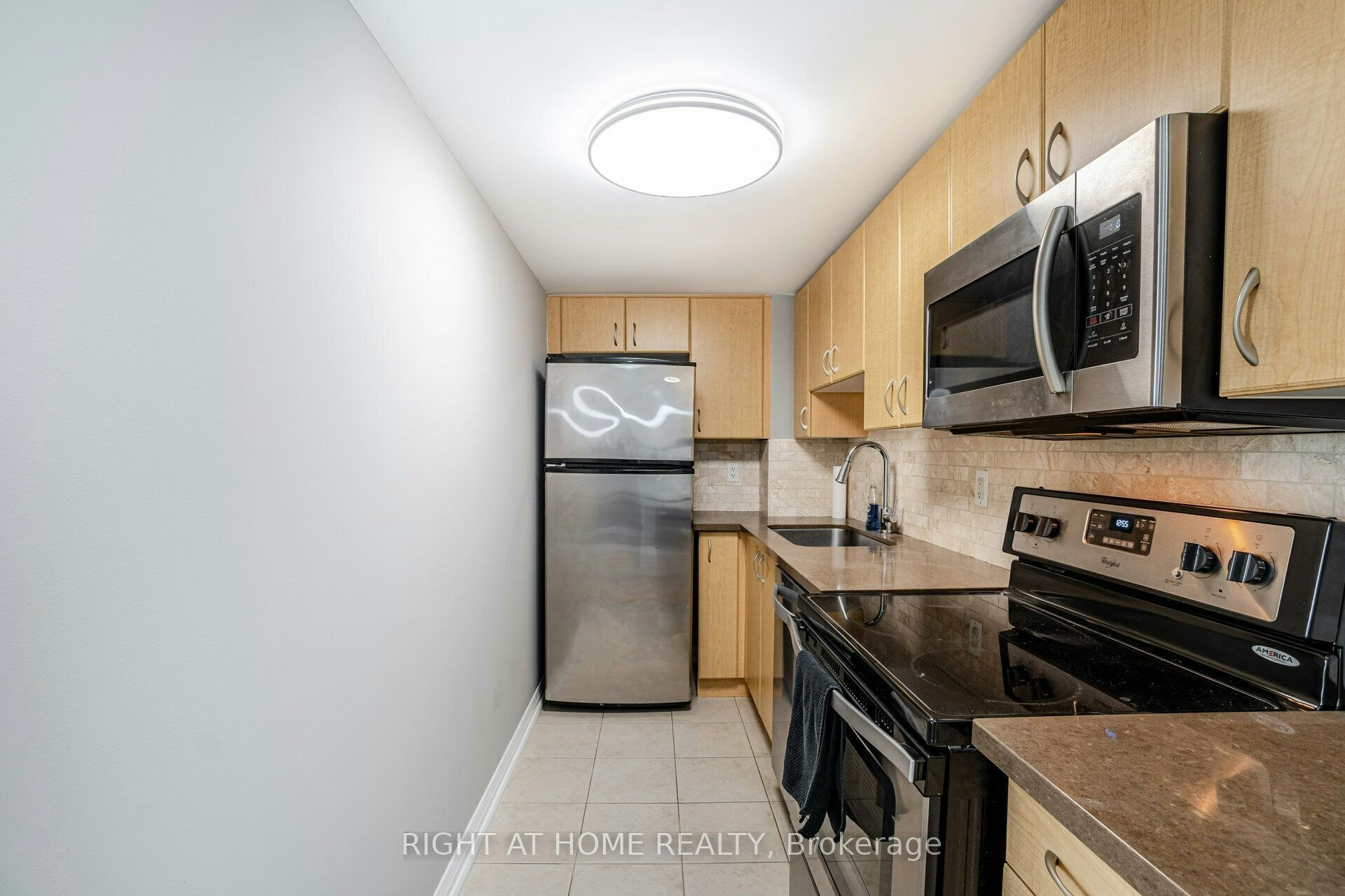 907-220 Forum Drive, Mississauga, ON, L4Z 4K1 - 7