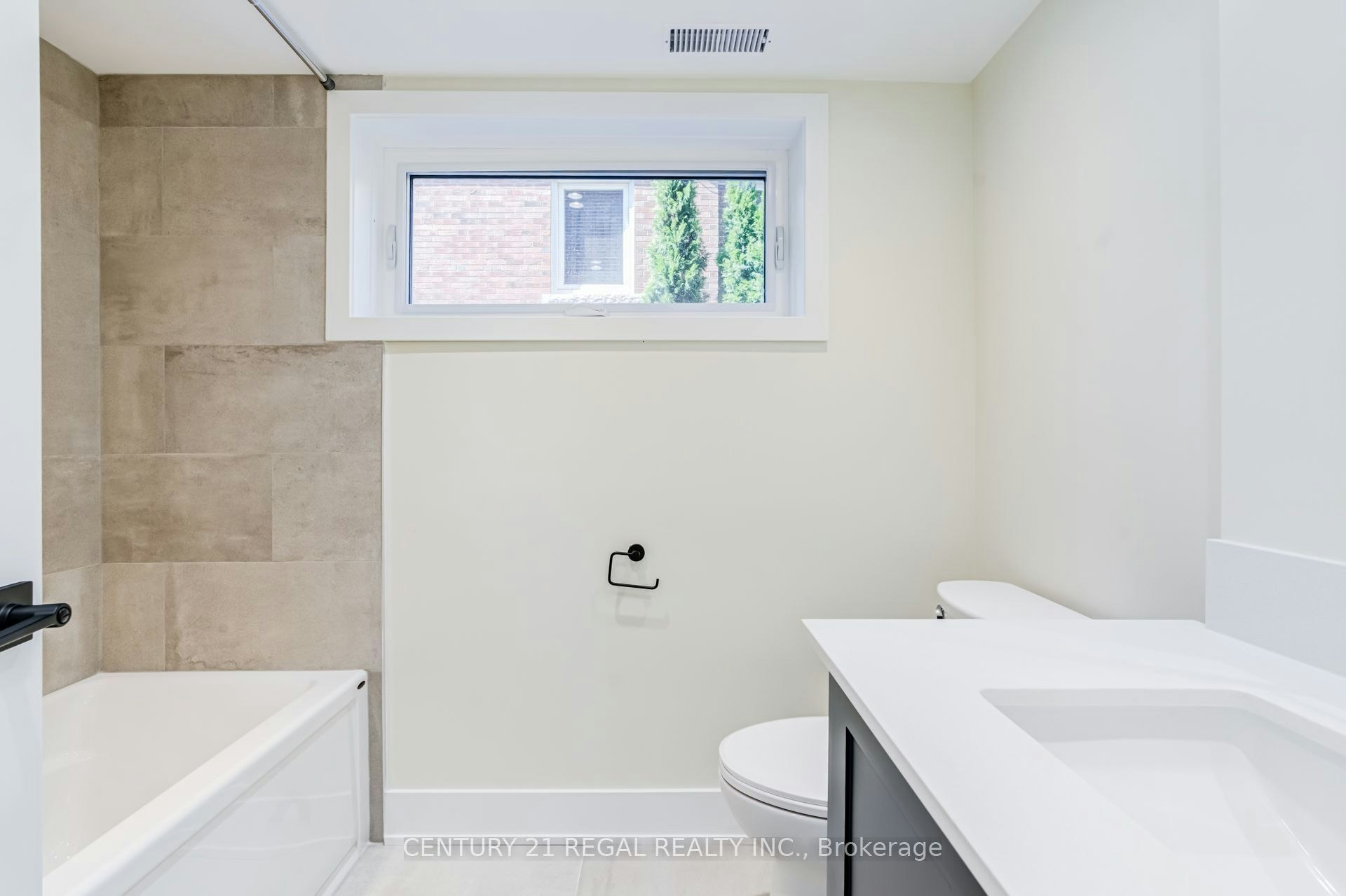 171 Gamma Basement Street, Toronto, ON, M8W 4G3 - 8