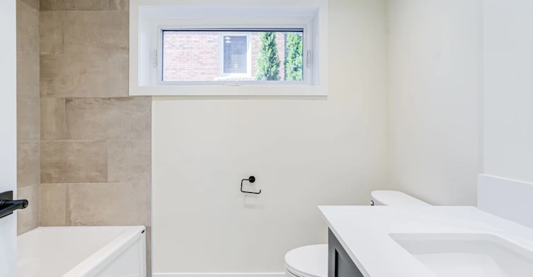 171 Gamma Basement Street, Toronto, ON, M8W 4G3 - 8