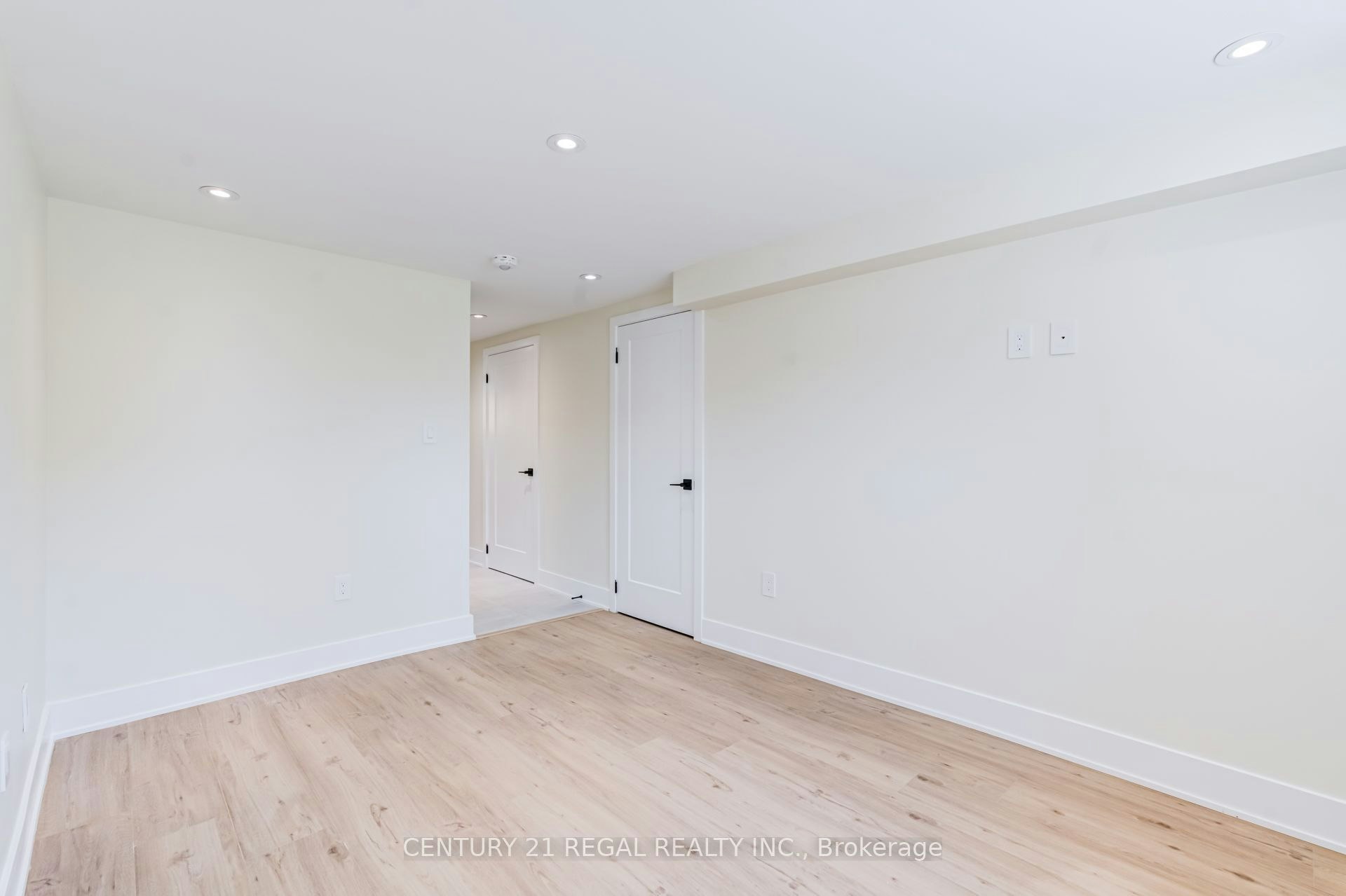 171 Gamma Basement Street, Toronto, ON, M8W 4G3 - 6