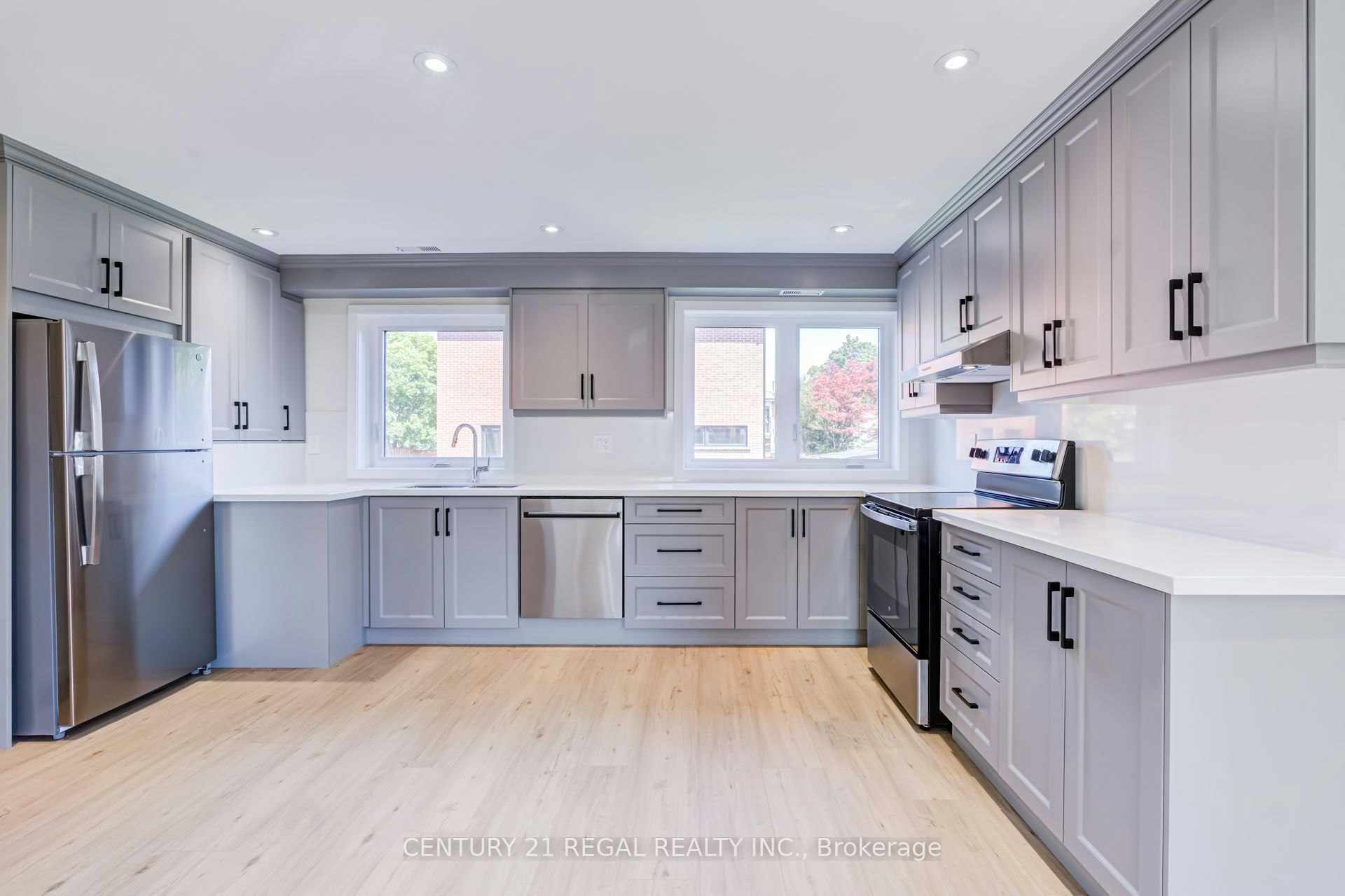 2-171 Gamma Street, Toronto, ON, M8W 4G3 - 2