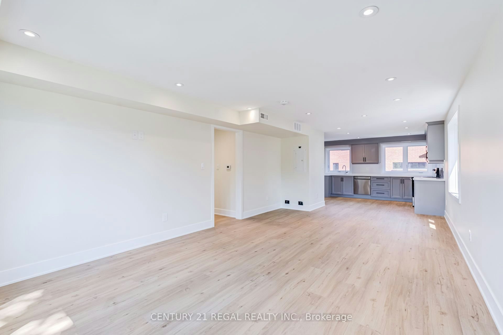 2-171 Gamma Street, Toronto, ON, M8W 4G3 - 6