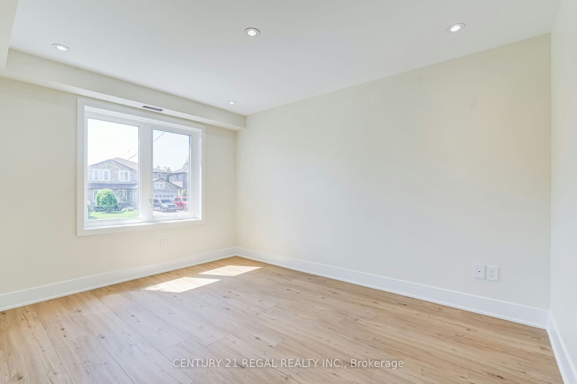 2-171 Gamma Street, Toronto, ON, M8W 4G3 - 10