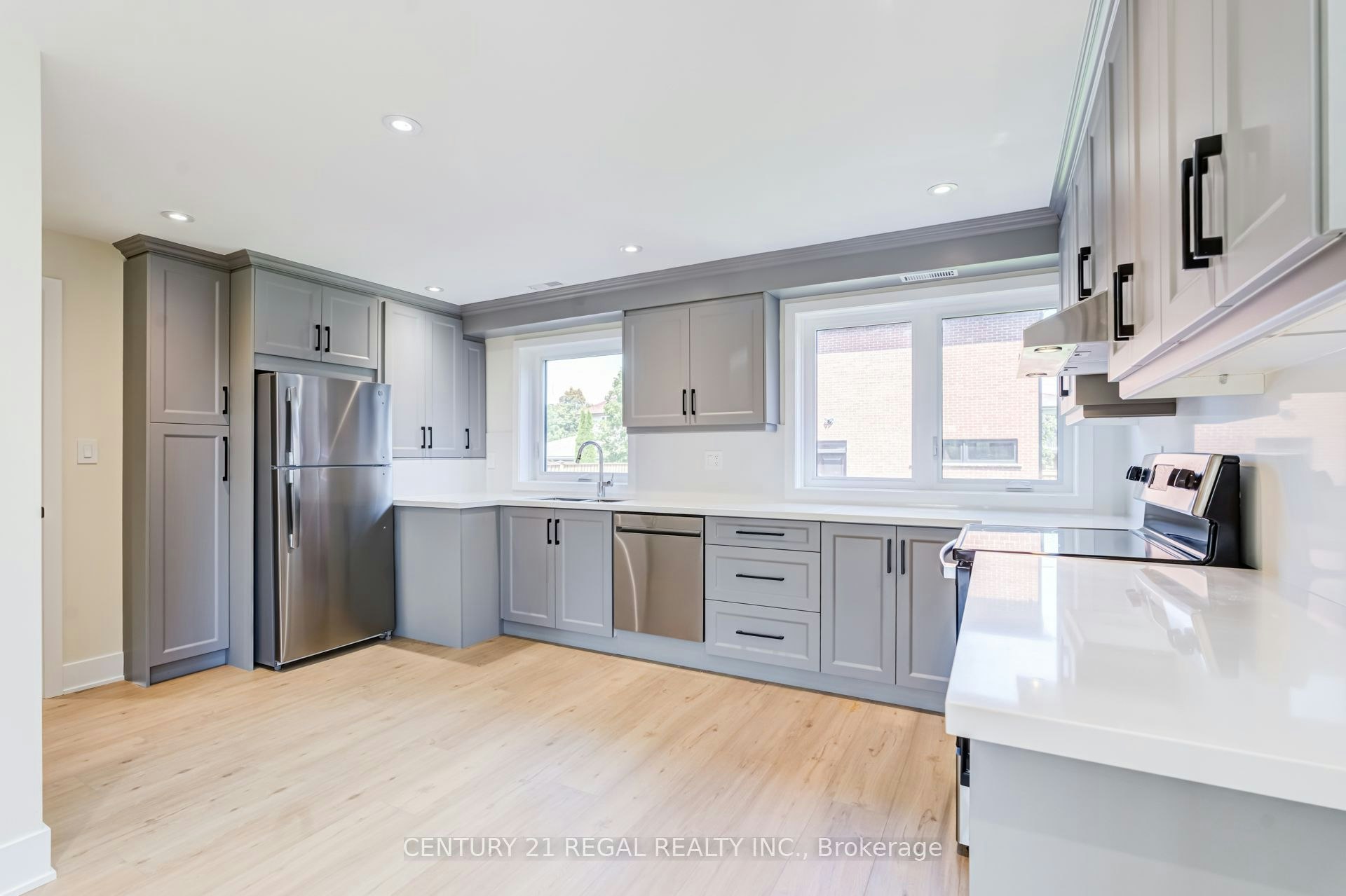 2-171 Gamma Street, Toronto, ON, M8W 4G3