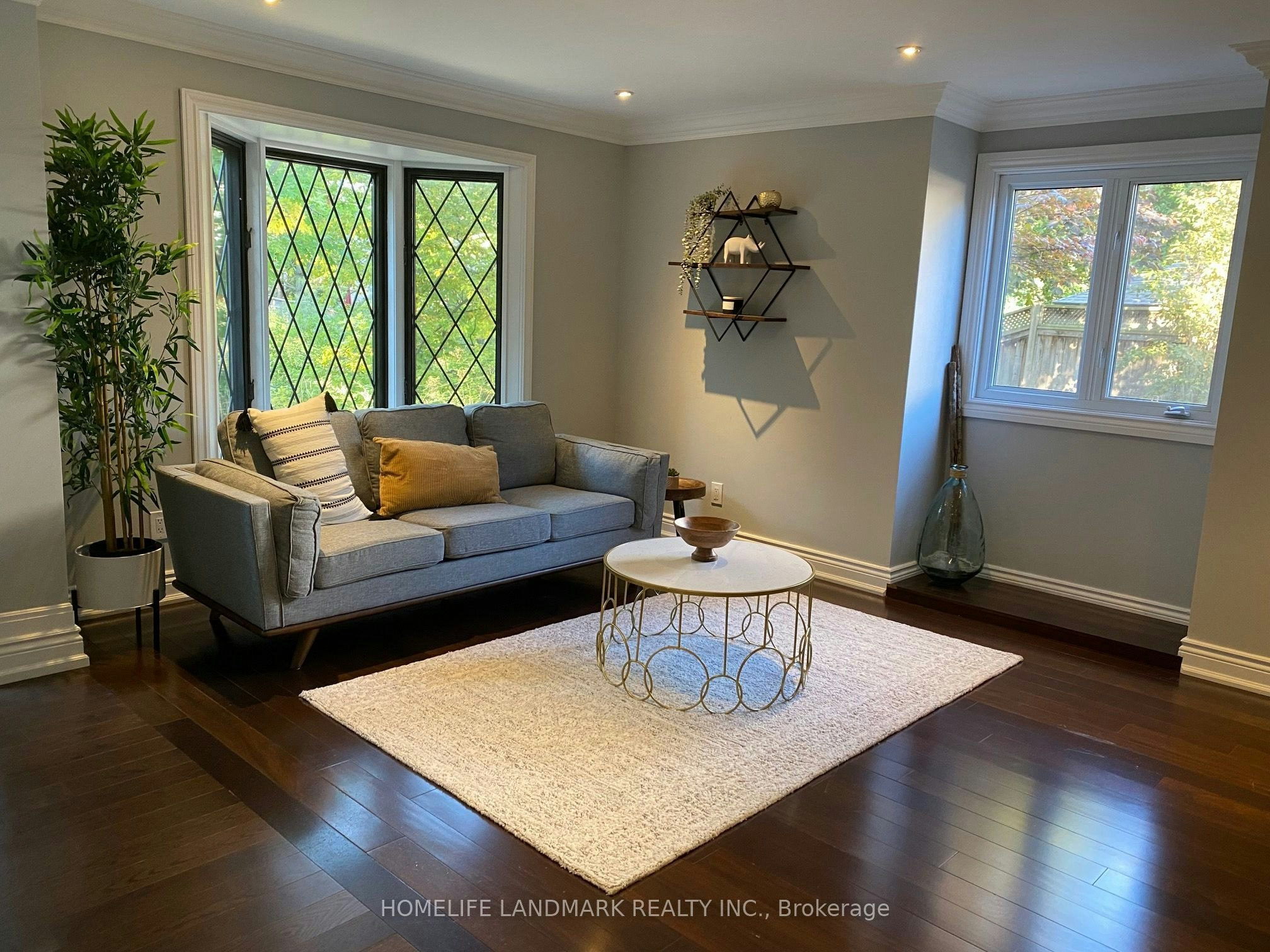 210 Valleyview Court, Oakville, ON, L6L 5H8 - 3
