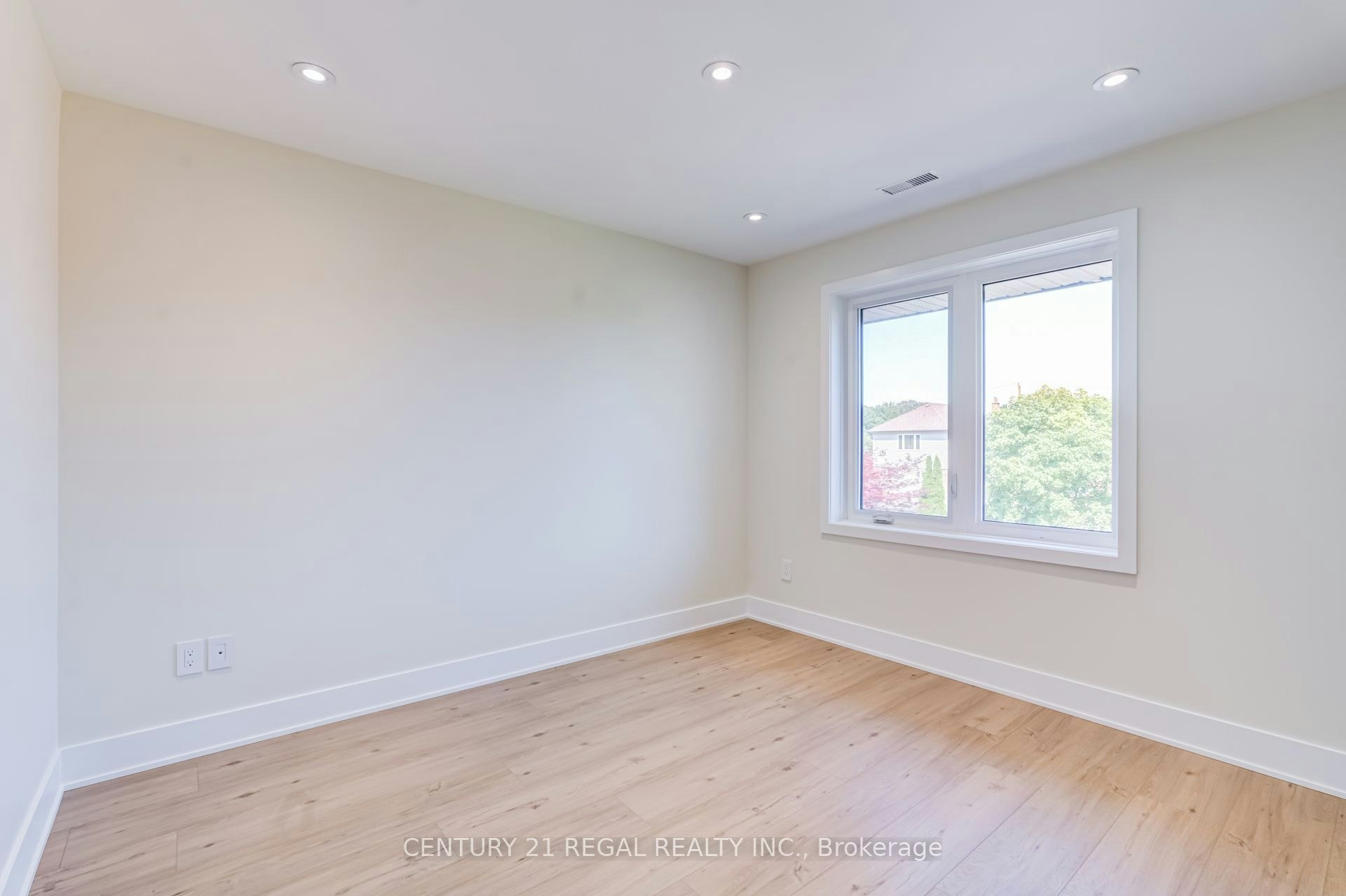 3-171 Gamma Street, Toronto, ON, M8W 4G3 - 10