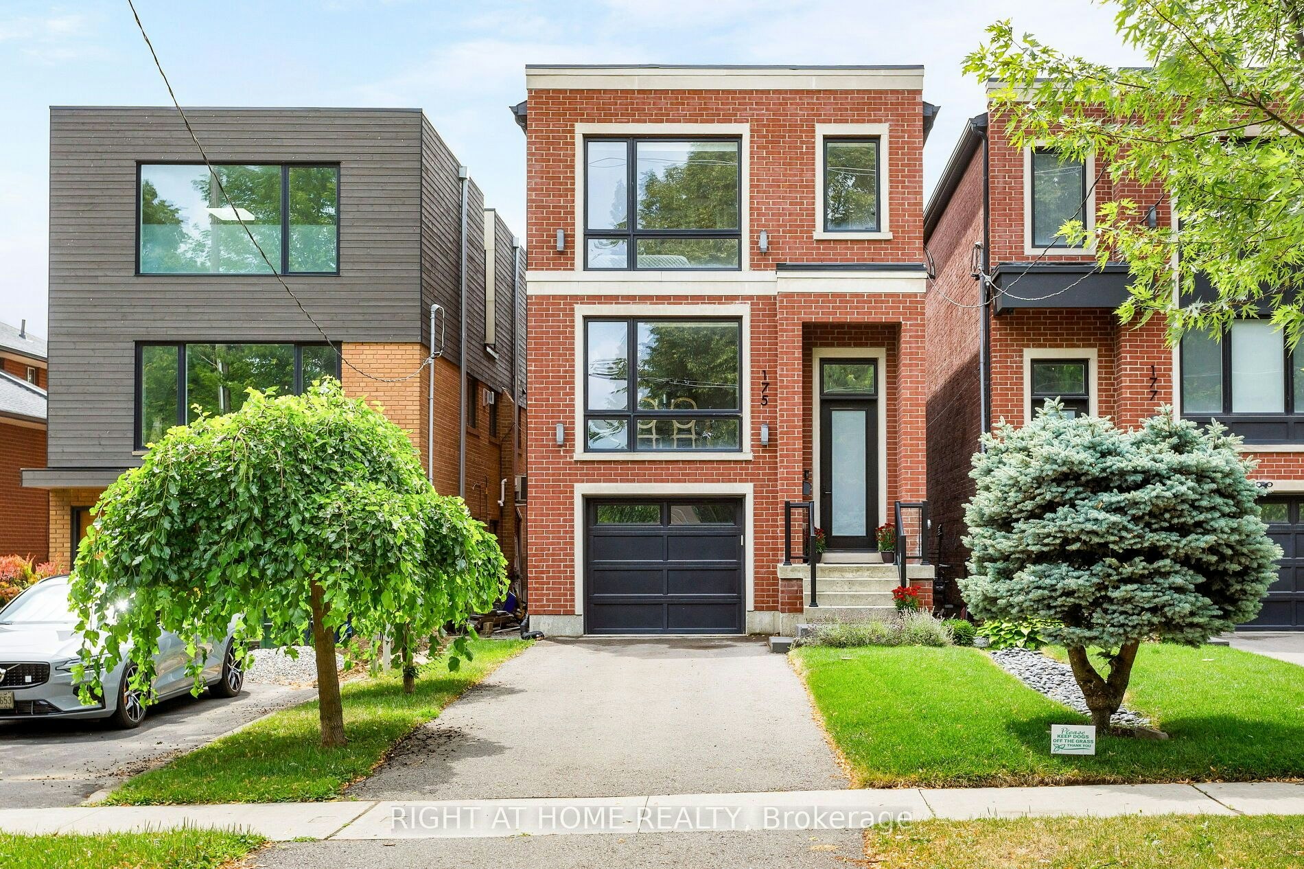 175 Hay Avenue, Toronto, ON, M8Z 1G3