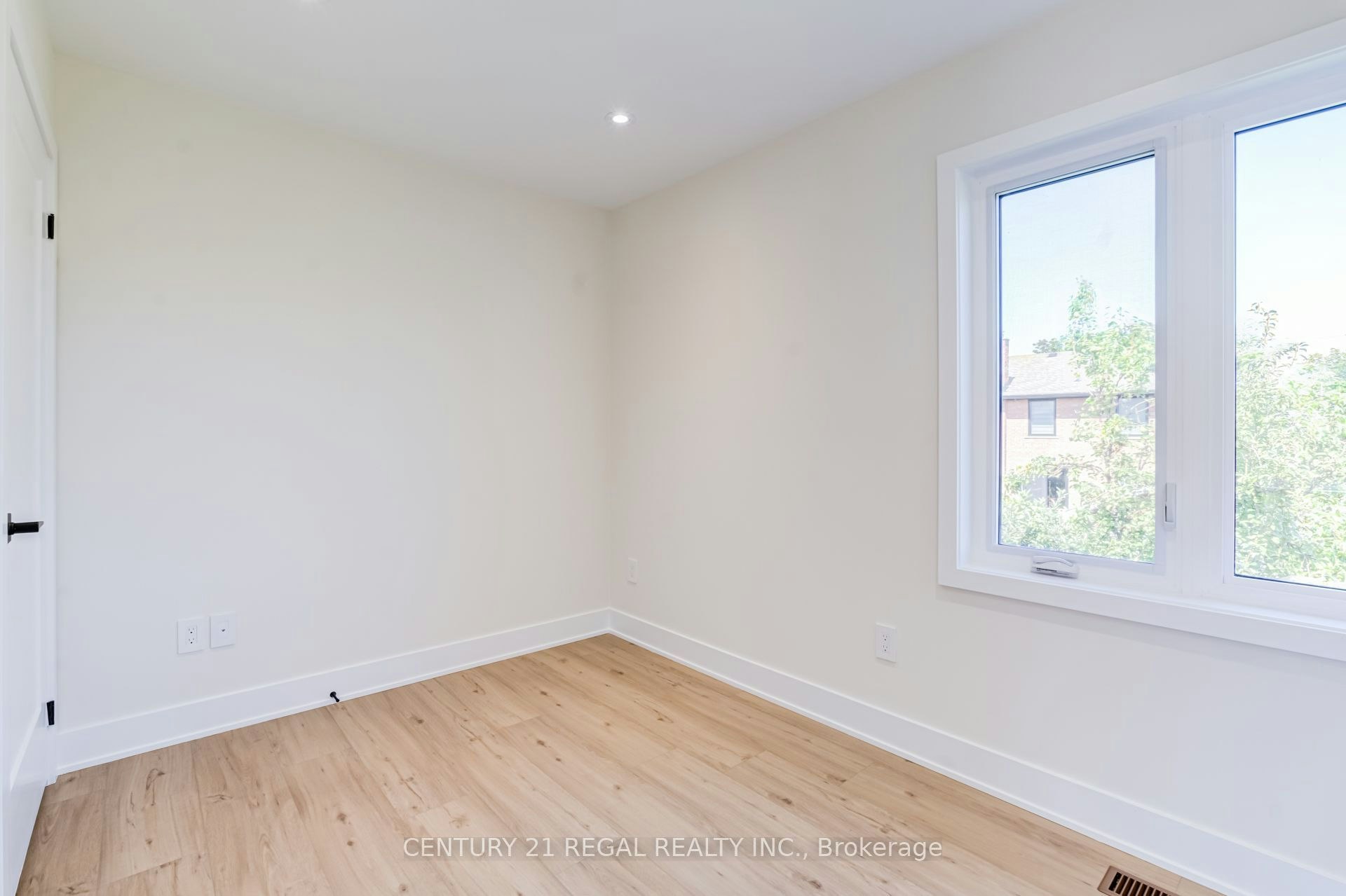 Garden Suite-171 Gamma Street, Toronto, ON, M8W 4G3 - 14