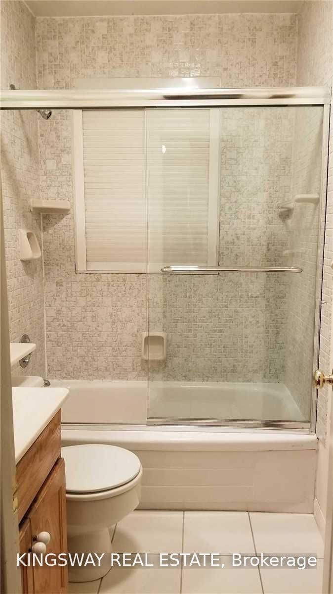 465 Maple Grove Drive, Oakville, ON, L6J 4V9 - 4